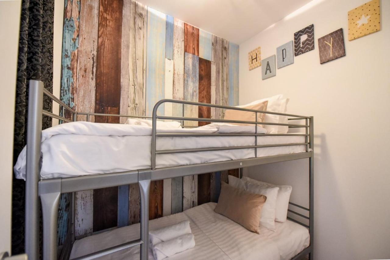 Amazing Location & Elegant Apt - Old Town Appartement Boekarest Buitenkant foto